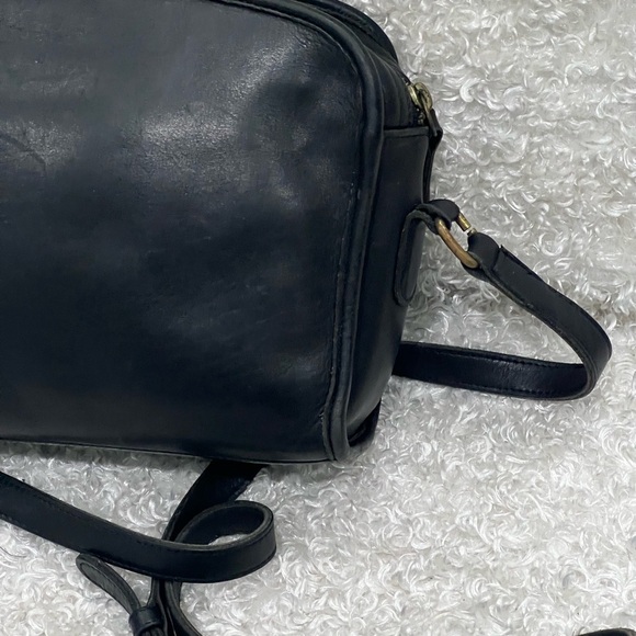 Coach | Vintage British Metropolis Crossbody Bag - Picture 5 of 16